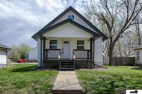 1438 N 21st St, Lincoln, NE 68503