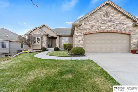 1316 S 193rd St, Omaha, NE 68130