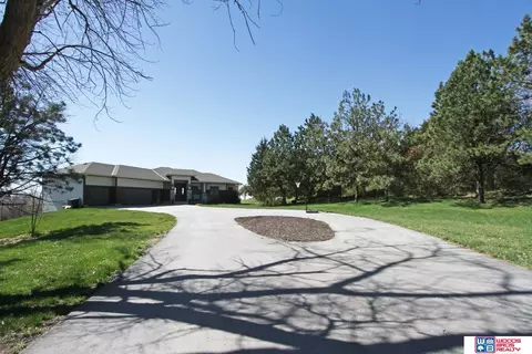 22107 A St, Eagle, NE 68347 photo 3