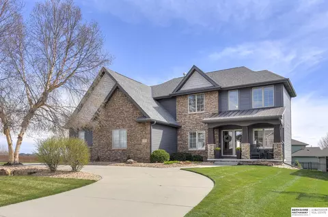 2721 N Hws Cleveland Blvd, Omaha, NE 68116
