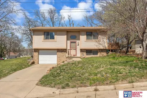 4510 O St, Omaha, NE 68117