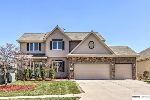 2523 N 166 Ave, Omaha, NE 68116