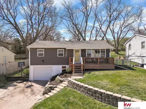 12323 B St, Omaha, NE 68144