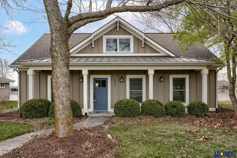 2105 Mid Lake Dr, Union, NE 68455