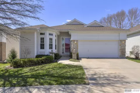 1710 S 173rd Plz, Omaha, NE 68130
