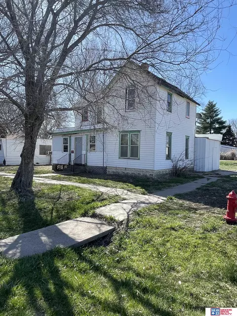 415 W Cedar St, Cedar Rapids, NE 68627
