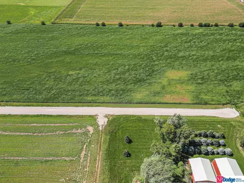 27108 Rainwood Rd, Valley, NE 68064
