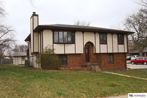 2601 Winchester S, Lincoln, NE 68512