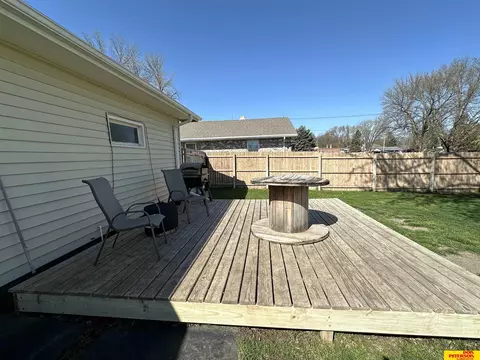 Exterior - 404 Earl St, Pender, NE 68047 photo 3 of 6
