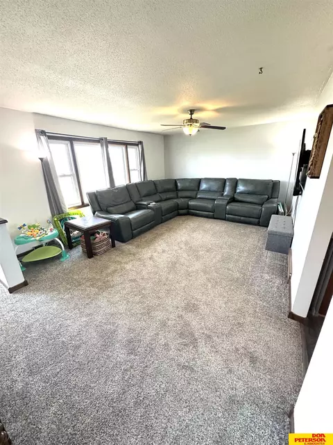 Living - 404 Earl St, Pender, NE 68047 photo 1 of 4