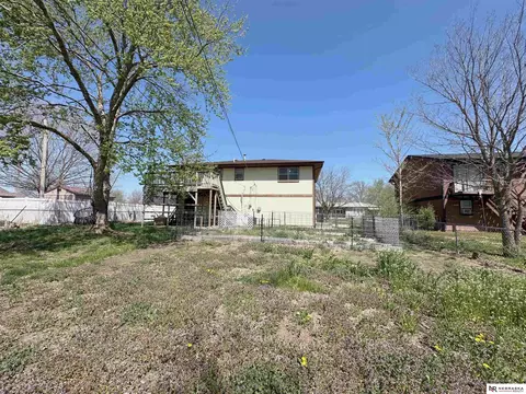 1717 Irving St, Beatrice, NE 68310 photo 35