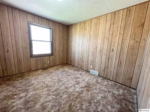 1717 Irving St, Beatrice, NE 68310 photo 17