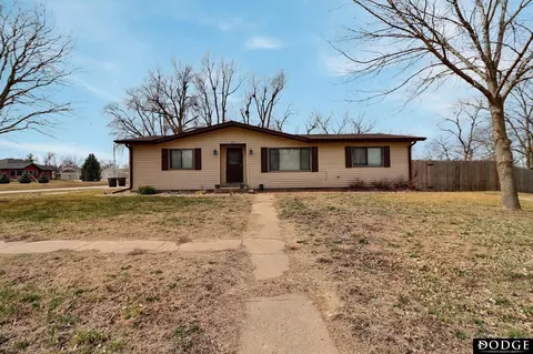 403 N Nebraska St, Hooper, NE 68031