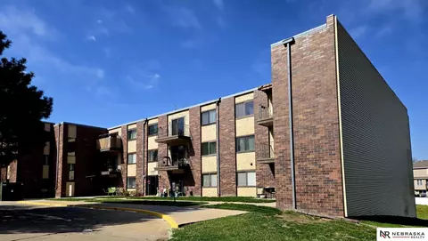 5801 Enterprise Dr #C3, Lincoln, NE 68521