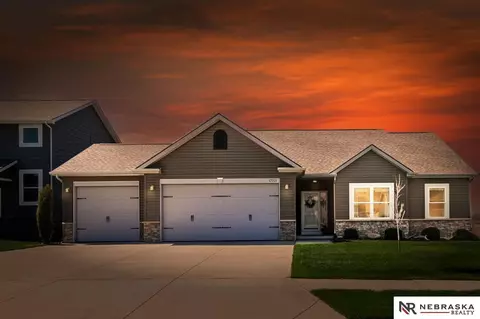 17221 Samantha Rd, Gretna, NE 68028