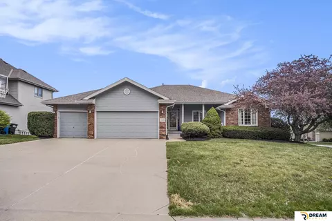 6315 S 176 St, Omaha, NE 68135