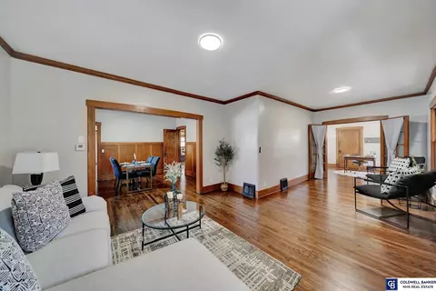 3214 R St, Lincoln, NE 68503