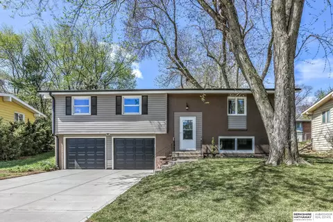 2624 N 96th Dr, Omaha, NE 68134
