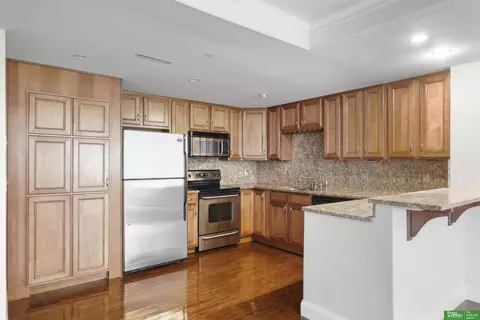 312 S 16 St #91, Omaha, NE 68102