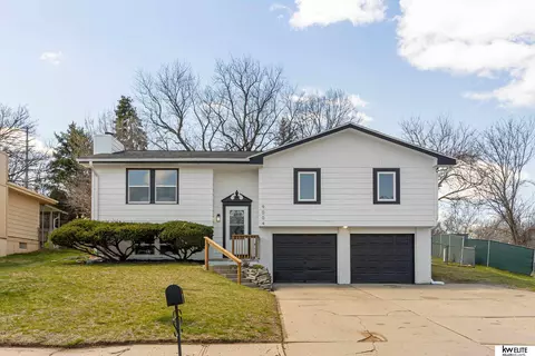 9004 Florence Blvd, Bellevue, NE 68147