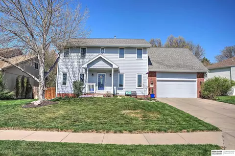 15208 Ohio St, Omaha, NE 68116