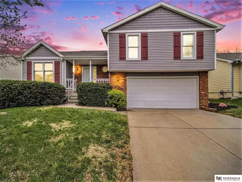 731 W Chadderton Dr, Lincoln, NE 68521