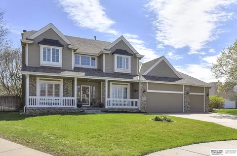 14013 Saratoga Cir, Omaha, NE 68164