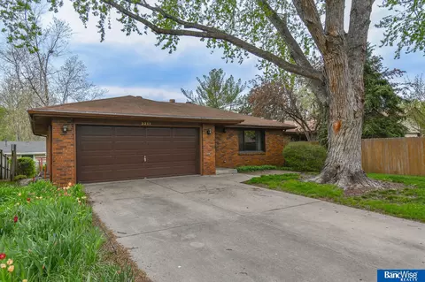 3311 N 73rd St, Lincoln, NE 68507