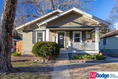 4828 Randolph St, Lincoln, NE 68510