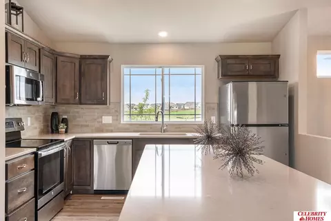 11063 Baker St, Omaha, NE 68142 photo 6