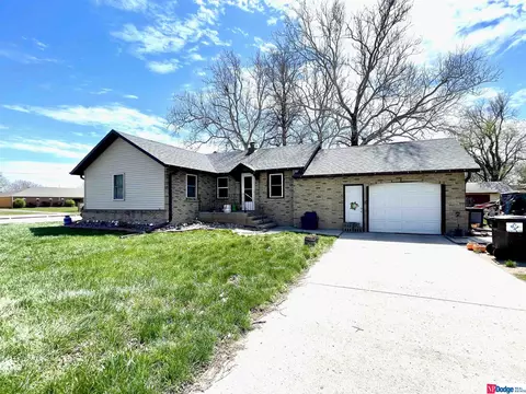 501 3rd St, Snyder, NE 68664