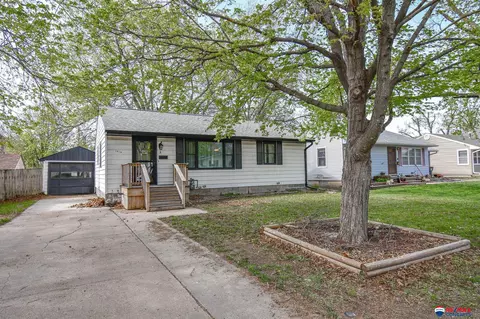 1419 Jefferson St, Beatrice, NE 68310
