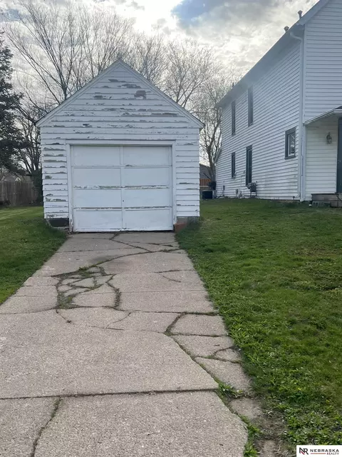 320 N 5th St, Lyons, NE 68038 photo 8