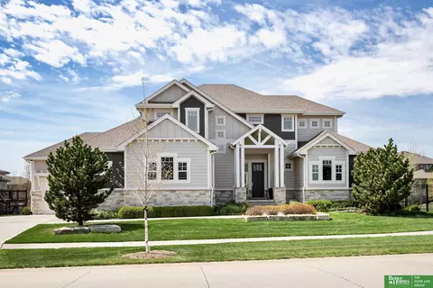 1714 S 220th Ave, Omaha, NE 68022