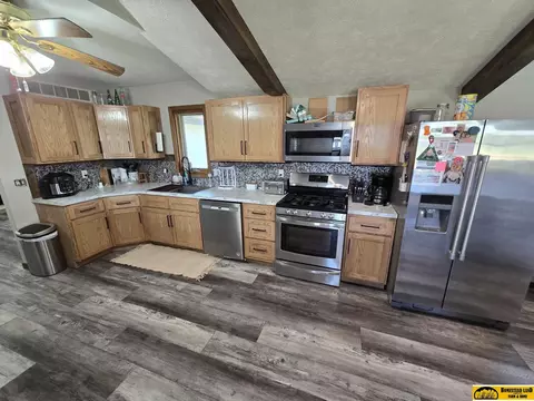 10131 E Lilac Rd, Beatrice, NE 68310 photo 10