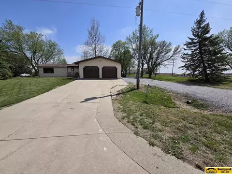 10131 E Lilac Rd, Beatrice, NE 68310 photo 21