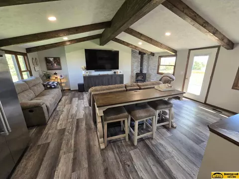 10131 E Lilac Rd, Beatrice, NE 68310 photo 7
