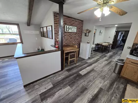 10131 E Lilac Rd, Beatrice, NE 68310 photo 11
