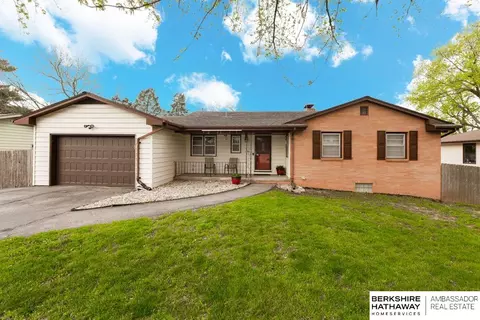 110 Bellevue Blvd N, Bellevue, NE 68005
