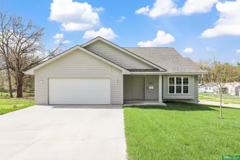 3519 Jaynes St, Omaha, NE 68111