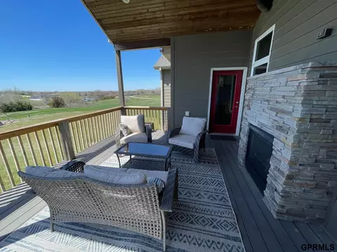 Exterior - 2305 Lothrop Lake Cir, Crete, NE 68333 photo 12 of 12
