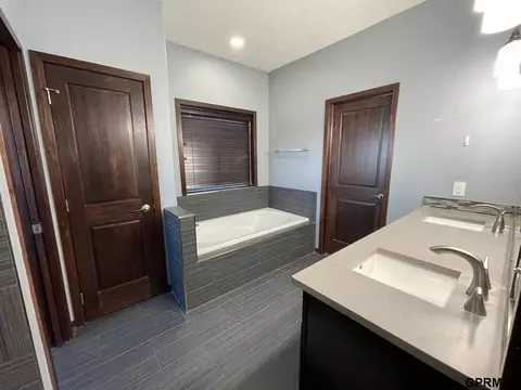 Bath - 2305 Lothrop Lake Cir, Crete, NE 68333 photo 1 of 10