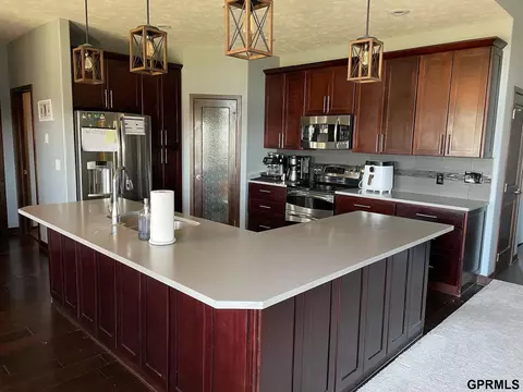 Kitchen - 2305 Lothrop Lake Cir, Crete, NE 68333 photo 2 of 4