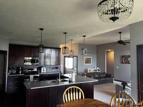 Kitchen - 2305 Lothrop Lake Cir, Crete, NE 68333 photo 3 of 4