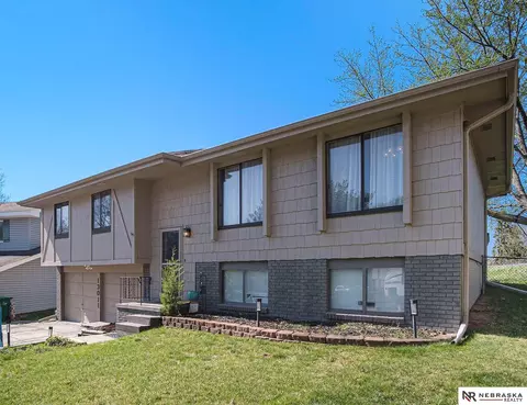 13011 Margo St, Omaha, NE 68138