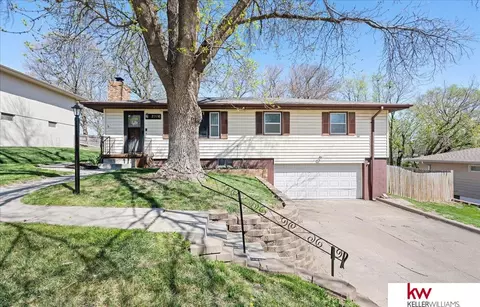 2206 Ave D Ave, Plattsmouth, NE 68048