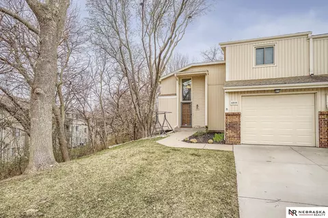 4010 N 104 Plz, Omaha, NE 68134