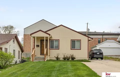 5214 S 80 St, Ralston, NE 68127