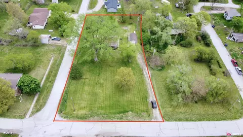 135 E 4th St, Douglas, NE 68344 photo 2