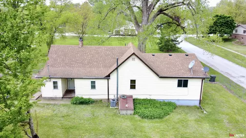 135 E 4th St, Douglas, NE 68344 photo 8